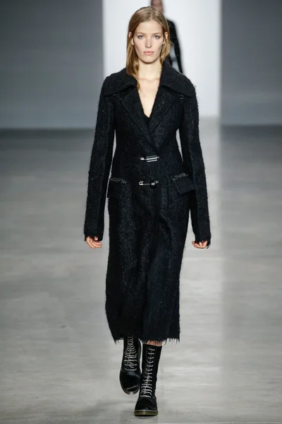 Look 1